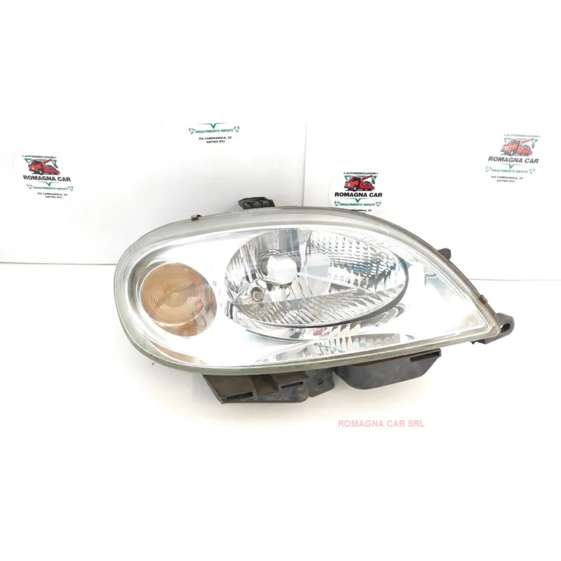 PROIETTORE DX. CITROEN SAXO (09/99-02/04) 1.1 BER. 3P/B/1124CC