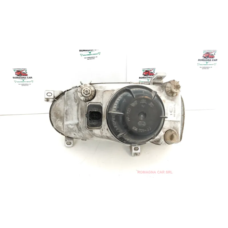 PROIETTORE DX. VOLKSWAGEN GOLF (1H) (11/91-12/98) 1.4 (40KW) BER. 3P/B/1391CC