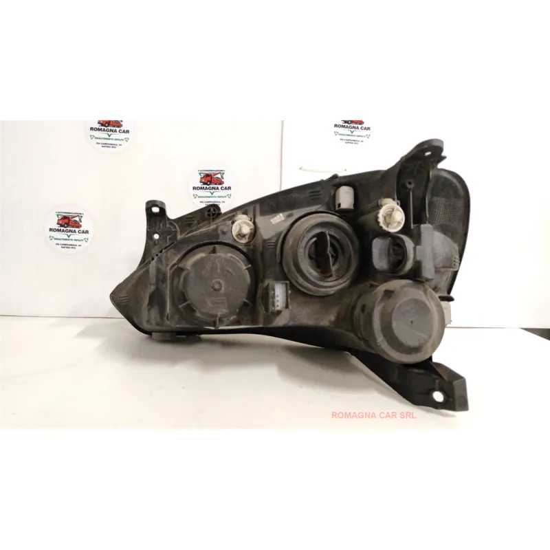 PROIETTORE DX. OPEL CORSA (X01) (10/00-06/06) 1.0 12V BER. 3P/B/973CC