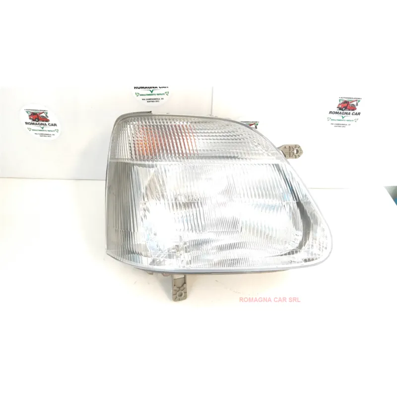 PROIETTORE C/INTERNO NERO DX. OPEL AGILA (H00) (04/00-09/04) 1.0 12V MNV 5P/B/973CC