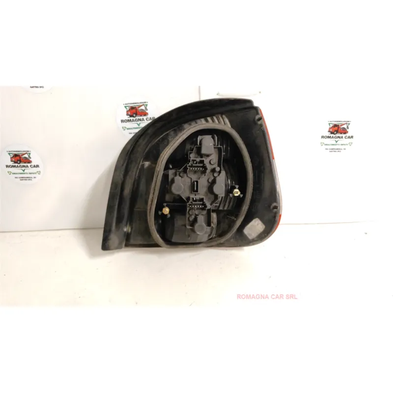 FANALE POST. SX. RENAULT SCENIC (03/99-05/03) 1.4 16V MNV 5P/B/1390CC