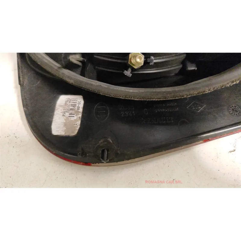 FANALE POST. SX. RENAULT SCENIC (03/99-05/03) 1.4 16V MNV 5P/B/1390CC