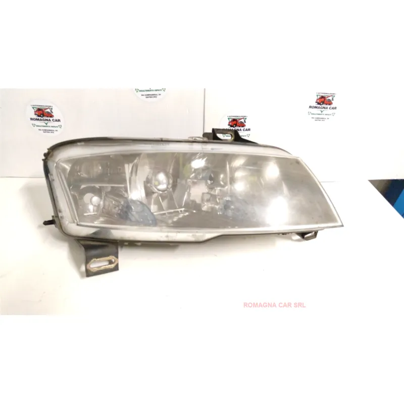 PROIETTORE DX. FIAT STILO (2C) (09/01-11/03) 1.2 16V ACTIVE BER. 3P/B/1242CC