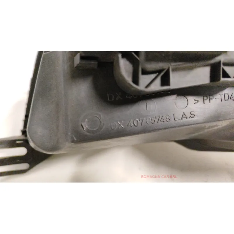 PROIETTORE DX. FIAT STILO (2C) (09/01-11/03) 1.2 16V ACTIVE BER. 3P/B/1242CC