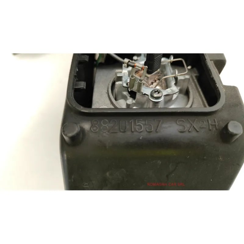 PROIETTORE C/REGOLATORE ALTEZZA SX. FIAT BRAVO (1L) (07/98-11/02) 100 16V AUT. SX BER. 3P/B/1581CC