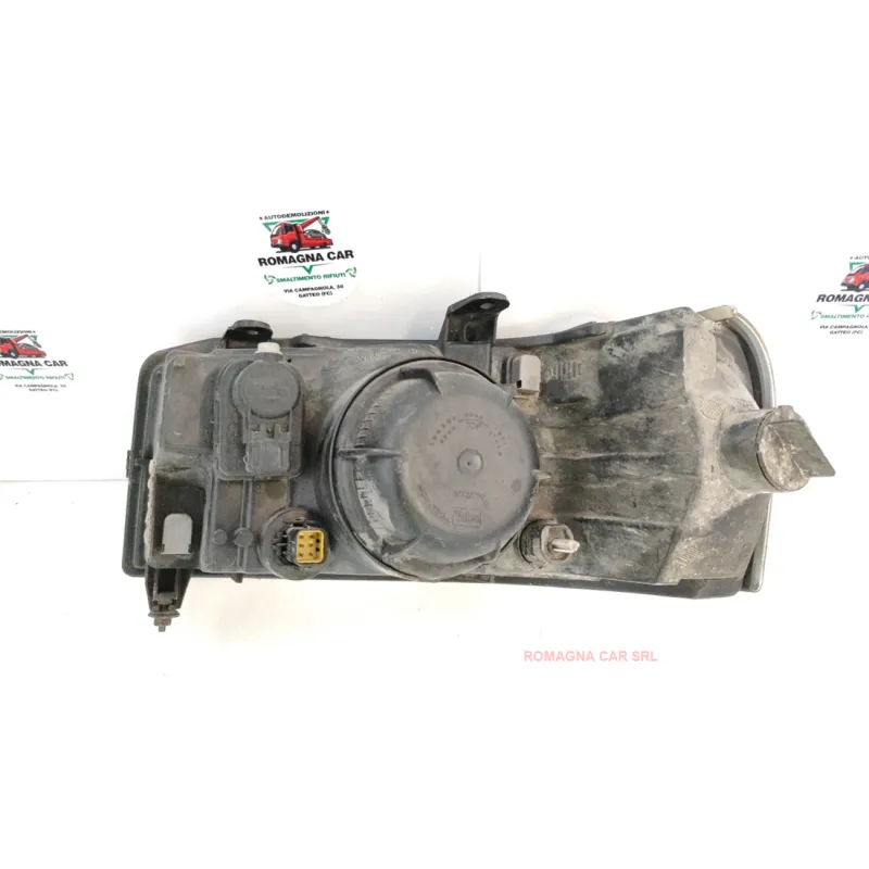 PROIETTORE DX. LAND ROVER FREELANDER (02/98-08/02) 1.8 (86KW) SUV 3P/B/1796CC