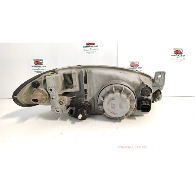 PROIETTORE SX. HYUNDAI LANTRA (09/95-12/00) 1.5 12V BER. 4P/B/1495CC (98)