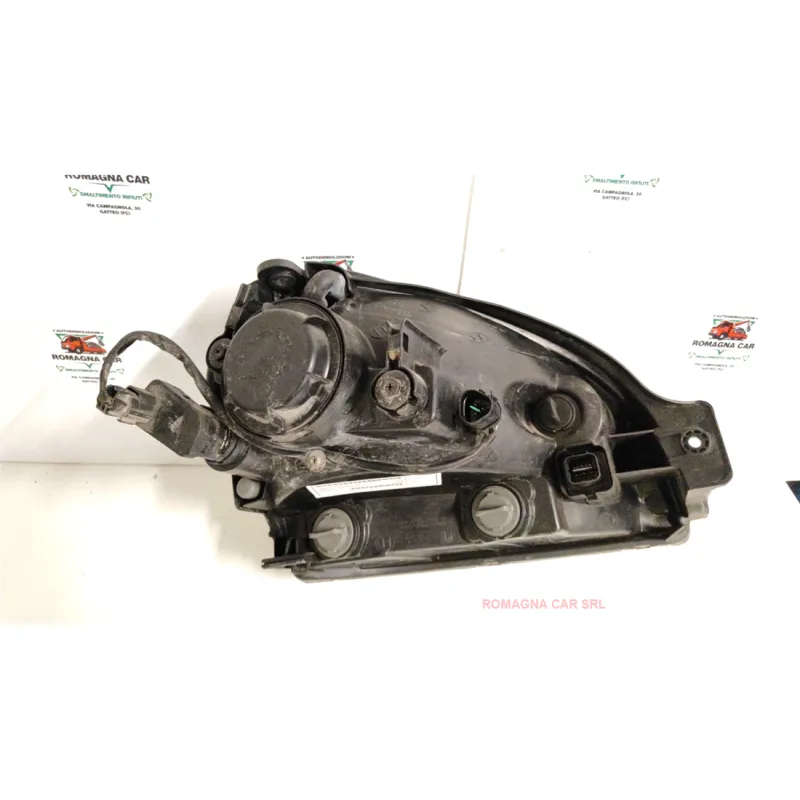 PROIETTORE C/REGOLAZ.ALTEZZA DX. HYUNDAI TUCSON (07/04-10/10) 2.0 CRDI TD SUV 5P/D/1991CC