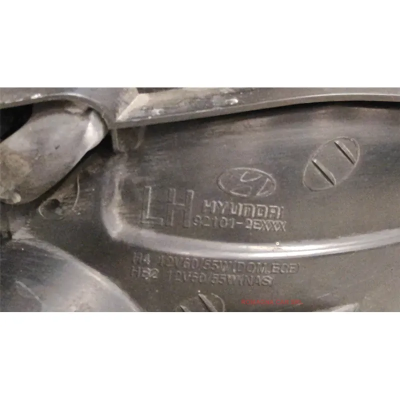 PROIETTORE C/REGOLAZ.ALTEZZA DX. HYUNDAI TUCSON (07/04-10/10) 2.0 CRDI TD SUV 5P/D/1991CC