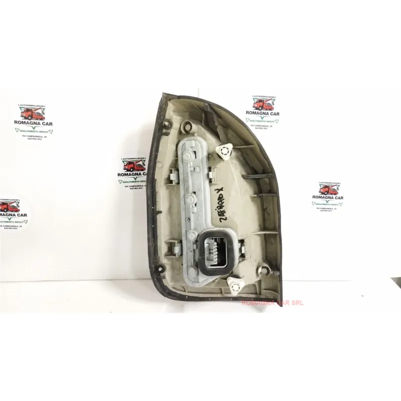 FANALE POST. T.32123349 DX. OPEL ZAFIRA (T98) (03/99-12/05) 1.6 16V (71KW) MNV 5P/B-M/1598CC