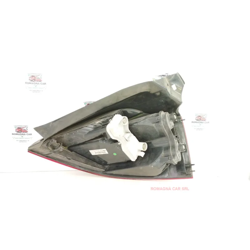 FANALE POST. SX. RENAULT MEGANE 2A SERIE (09/02-02/06) 1.4 16V BER. 3P/B/1390CC