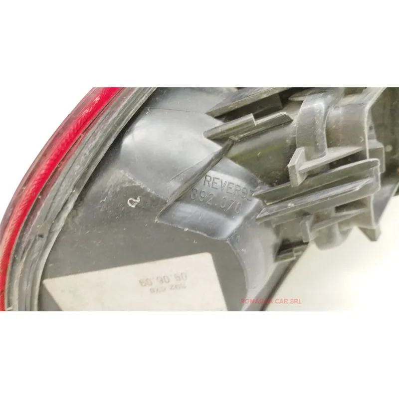 FANALE POST. DX. FORD FIESTA (CBK) (03/02-12/05) 1.4 TDCI GHIA BER. 3P/D/1399CC