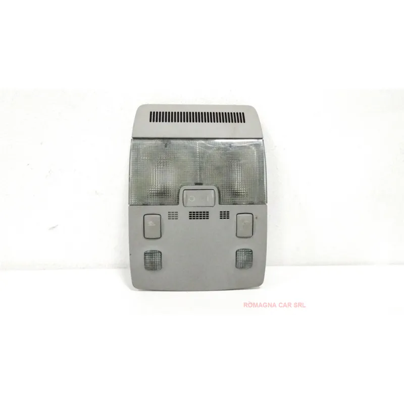 LUCE CORTESIA ANT. TETTO AUDI A4 (8E) (10/04-02/08) 1.6 BER. 4P/B/1595CC