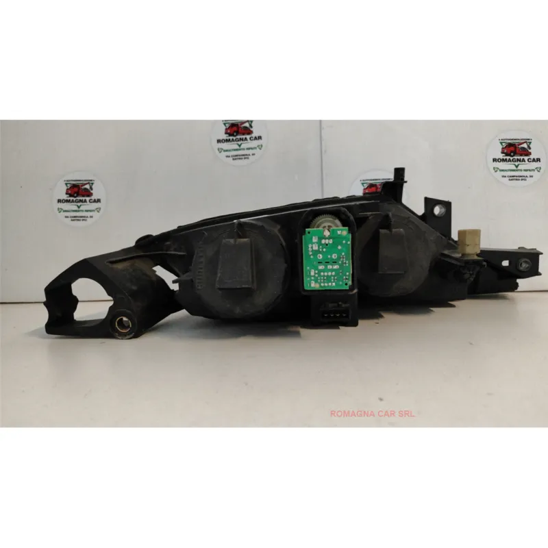 PROIETTORE SX. LANCIA Y (01/96-10/00) 1.1 ELEFANTINO BLU BER. 3P/B/1108CC