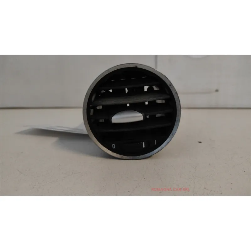 BOCCHETTA ARIA LAT. CRUSCOTTO ALFA ROMEO BRERA (X4/12) (11/05-12/10) 1750 TBI CPÉ 3P/B/1742CC