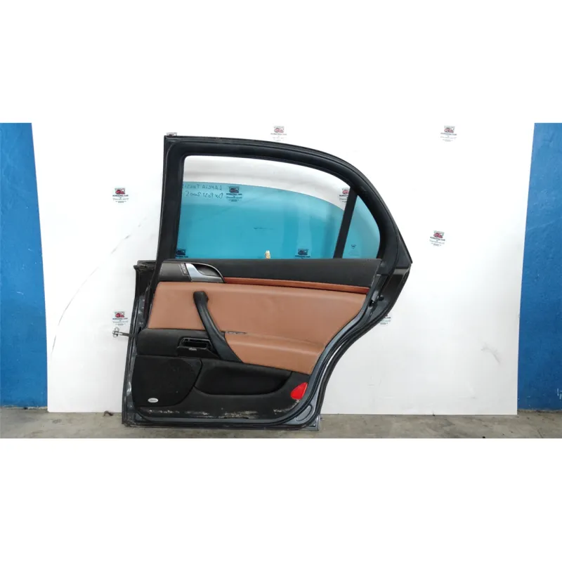 PORTA POST. DX. LANCIA THESIS (SJ) (06/02-04/08) 2.4 JTD EMBLEMA BER. 4P/D/2387CC