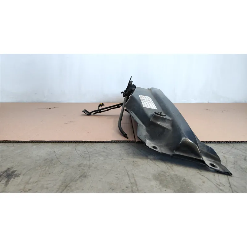 SERRATURA COFANO ANT. LANCIA THESIS (SJ) (06/02-04/08) 2.4 JTD EMBLEMA BER. 4P/D/2387CC