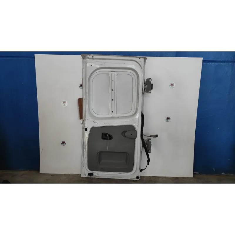 PORTA POST. SX. RENAULT TRAFIC (09/06-04/10) T27 2.0 DCI (66KW) PC-TN FRG 4P/D/1995CC