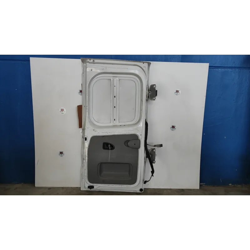 PORTA POST. SX. RENAULT TRAFIC (09/06-04/10) T27 2.0 DCI (66KW) PC-TN FRG 4P/D/1995CC