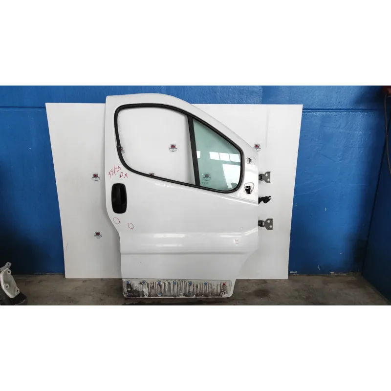 PORTA ANT. DX. RENAULT TRAFIC (09/06-04/10) T27 2.0 DCI (66KW) PC-TN FRG 4P/D/1995CC