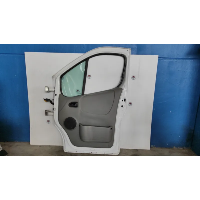 PORTA ANT. DX. RENAULT TRAFIC (09/06-04/10) T27 2.0 DCI (66KW) PC-TN FRG 4P/D/1995CC