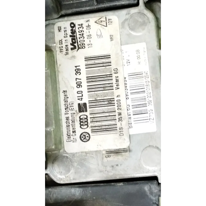 PROIETTORE SX. AUDI Q7 (4L) (10/05-06/15) 3.0 V6 TDI (150KW)QU.TIPT. SUV 5P/D/2967