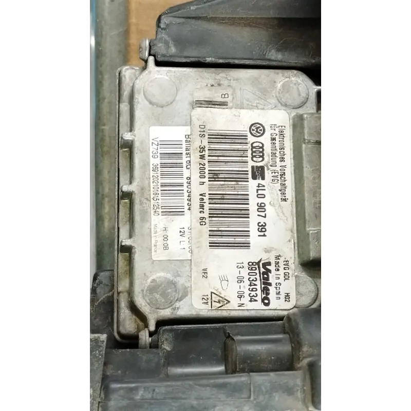 PROIETTORE SX. AUDI Q7 (4L) (10/05-06/15) 3.0 V6 TDI (150KW)QU.TIPT. SUV 5P/D/2967