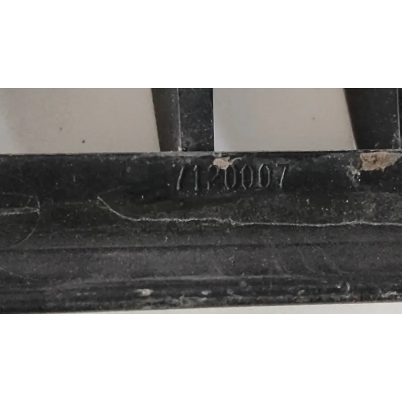 GRIGLIA DX. BMW SERIE 3 (E90/E91) (02/05-12/11 320D BER. 4P/D/1995CC