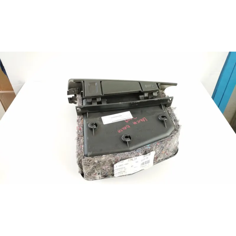 CASSETTO PORTAOGGETTI INF. PLANCIA DX. LANCIA DELTA (TH) (06/08-03/11) 1.6 MJT DPF PLATINO BER. 5P/D/1598CC