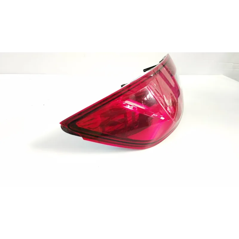 FANALE POST. PARTE EST. SX. RENAULT CLIO 4A SERIE (06/16-12/2019) 1.2 (54KW) BER 5P/B/1149CC