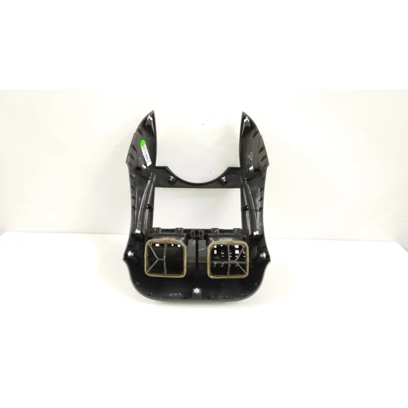 BOCCHETTA ARIA CENTR. CRUSCOTTO DX. NISSAN MICRA (K13K) (09/10-) 1.2 12V BER. 5P/B/1198CC