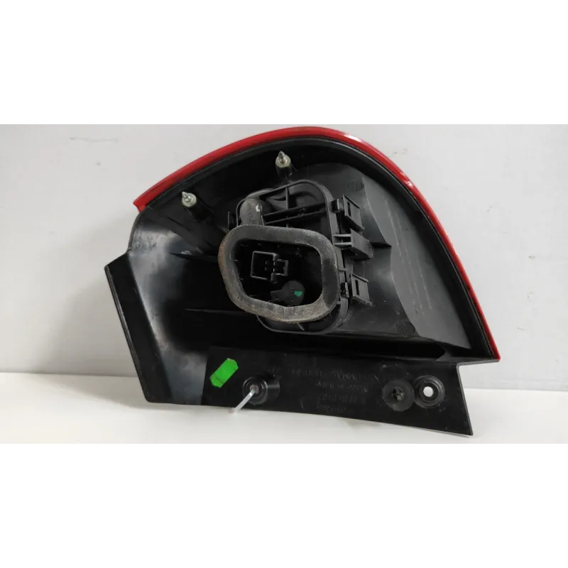 FANALE POST. PARTE EST. SX. MITSUBISHI COLT 7A SERIE (06/04-12/09) 1.1 12V BER. 3P/B/1124CC