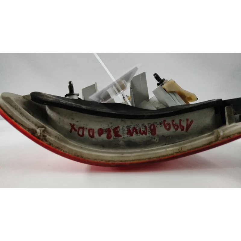 FANALE POST. DX. BMW SERIE 3 (E36) (12/90-09/99) 316I BER. 4P/B/1596CC